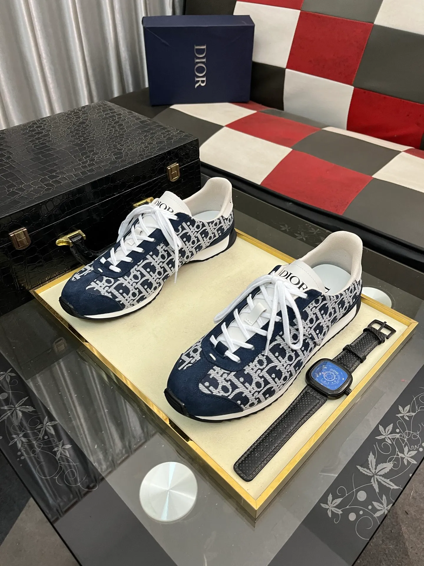 Men's shoes 💰420⌚️⌚️[Dior] Dior couple's style, new casual style launched in Hong Kong counters. Official website 1:1 production. Original Italian materials. Designed by European and American masters. Perfect shape to create counter quality. Solid color rubber wear-resistant outsole and classic dazzling head! Super versatile and very comfortable. High-end without losing taste, fashionable and novel! ! Absolute focus! Code number: 36-448️⃣Colors available